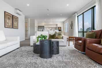 403/2A Raurenga Avenue, Royal Oak