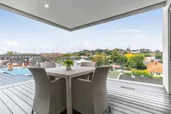 403/2A Raurenga Avenue, Royal Oak