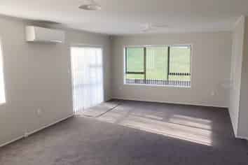 2B SHEEHAN ROAD, Te Atatu South