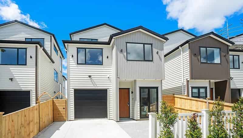 14 Laquinta Place, Flat Bush