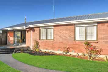 2/25  Inwoods Road, Parklands