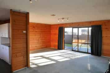 2/25  Inwoods Road, Parklands