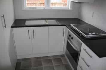 2 Vine Street, Mangere East