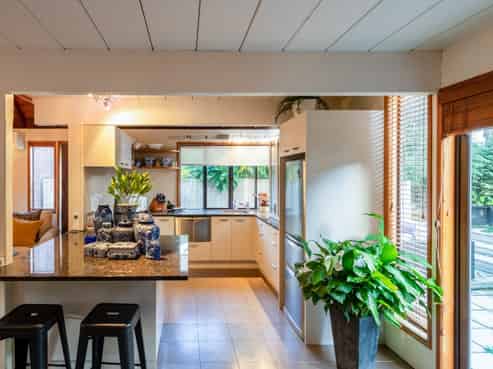 Auckland - Address withheld