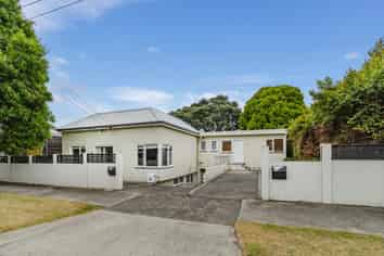 12 Royal Terrace, Sandringham