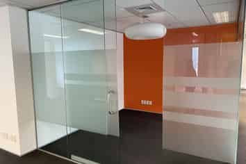 Full floor on Victoria Street