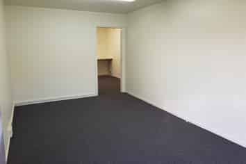 Recent refurb with exposure for your small busines