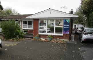 SMALL, SELF CONTAINED GREY STREET OFFICES