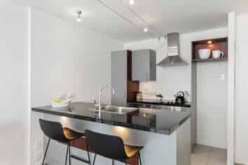 5/183 Tamaki Drive, Kohimarama