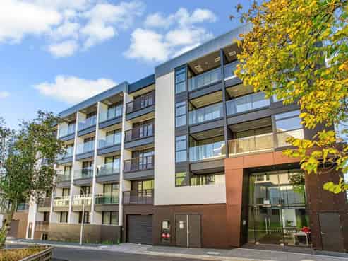 210/9 Madeira Lane, Grafton