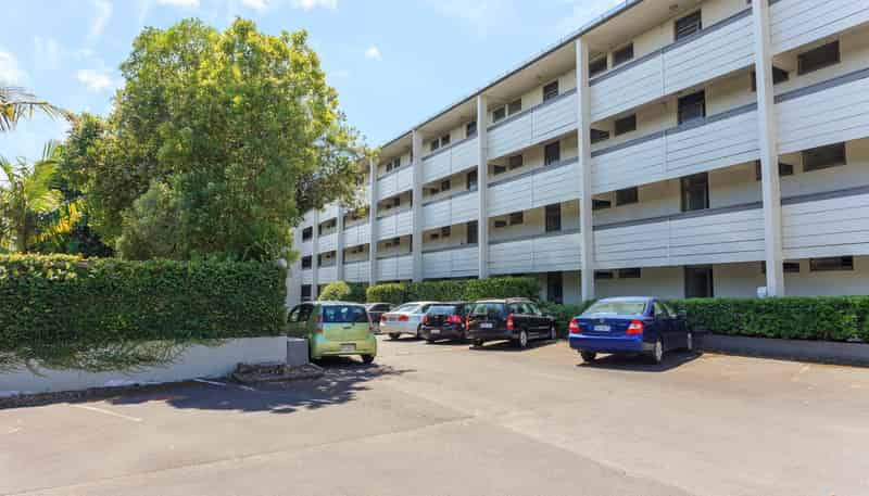 2/18 Edenvale Crescent, Mount Eden