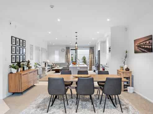 94 Squadron Drive, Hobsonville