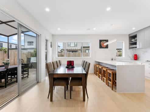 27 Kokowai Parade, Hobsonville