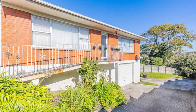 2/59 Rogan Street, Mount Roskill