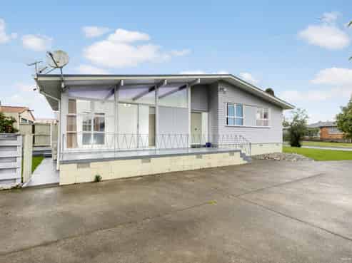 24 Woburn Street, Mangere East