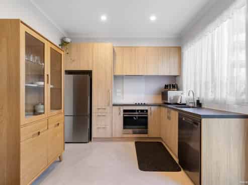 2 Uku Lane, Hobsonville