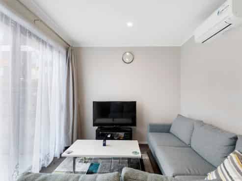 2 Uku Lane, Hobsonville