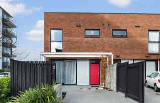 2 Uku Lane, Hobsonville