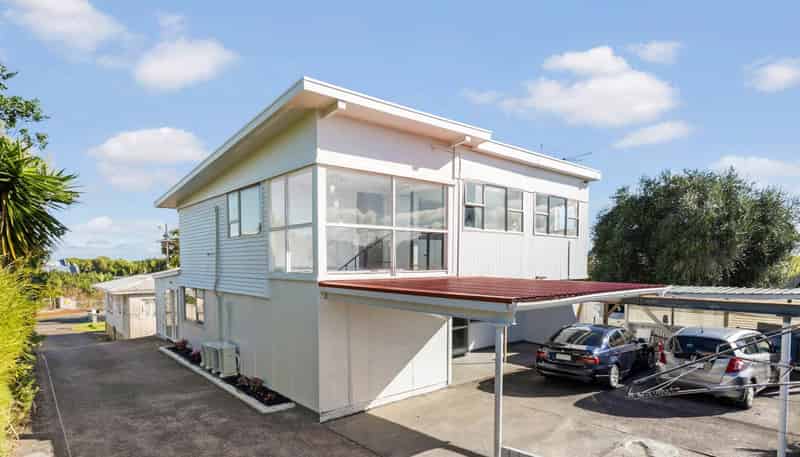 2/234 Church Street, Onehunga