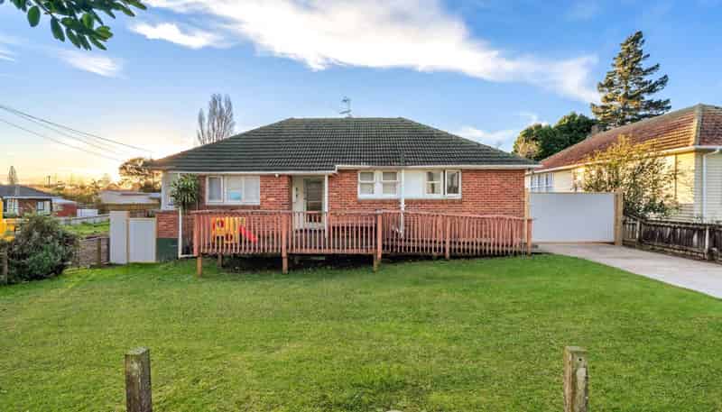 56 Myers Road, Manurewa East