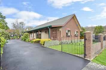 46 Bishopsworth Street, Hillsborough