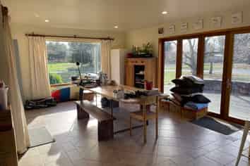 869 Ashworths Road, Sefton