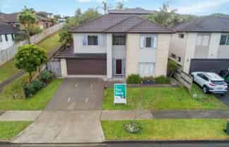 5 Multose Drive, Flat Bush