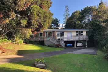 1/1 Bronwyn Place, Torbay