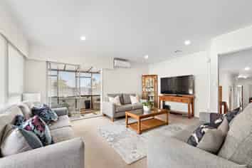 62 Gloria Avenue, Te Atatu Peninsula