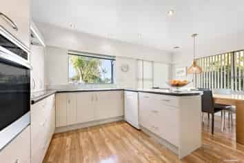 62 Gloria Avenue, Te Atatu Peninsula