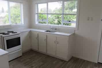 3/27 Shirley Avenue, Papakura