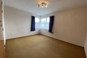 2/44 Pitama Road, Awapuni