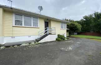 2/44 Pitama Road, Awapuni