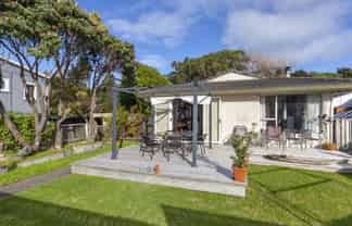 22 Ocean Road, Paraparaumu Beach