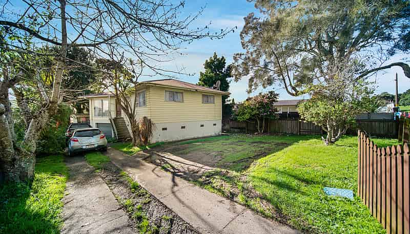 593 Massey Road, Mangere