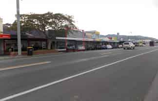 Central main street retail for lease