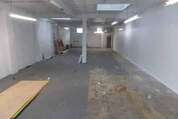 Central main street retail for lease