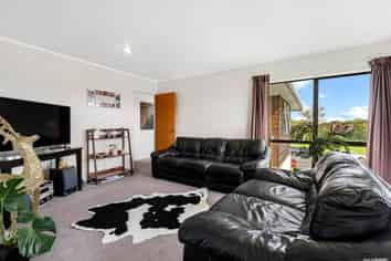 92 Aviemore Drive, Highland Park