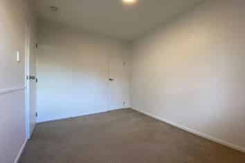 3/9 Fuchsia Place, Birkdale