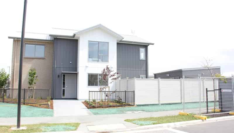 69 Pepene Avenue, Takanini