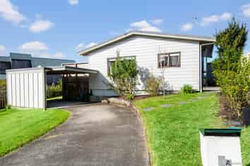 8A Mariners Grove, Algies Bay