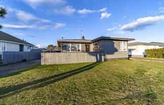 98 Riverbend Road, Maraenui