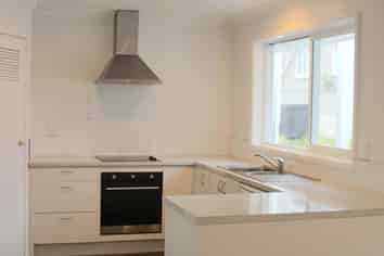 19A Briarley Street, Avenues