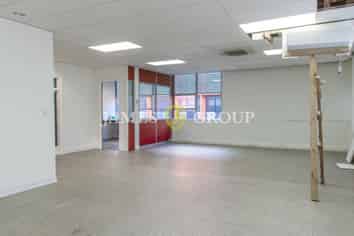 Straightforward Space in Eden Terrace