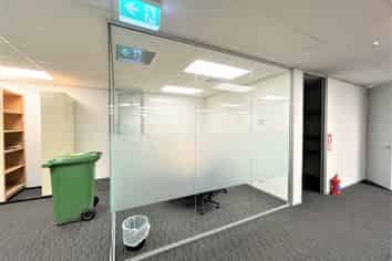 MOVE INTO A FITTED DOMINION ROAD OFFICE