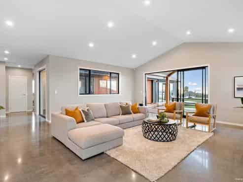 78 Mile Road, Bombay