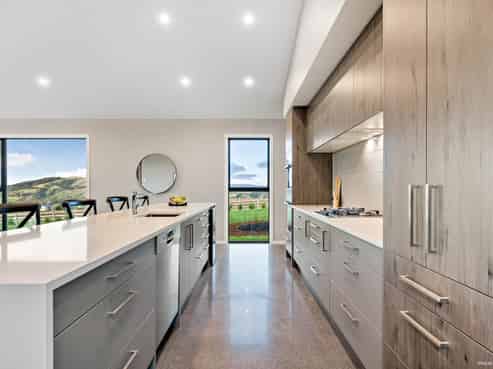 78 Mile Road, Bombay