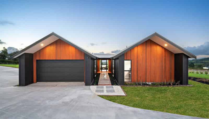 78 Mile Road, Bombay