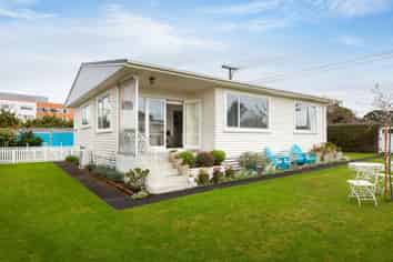 51 Lyn Street, Lynmouth