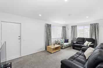 22A Pine Avenue, Bader